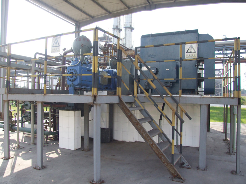 河南煤業(yè)集團義馬氣化廠DW-4/2.5-6.5-5.5/6.5-25型煤氣壓縮機