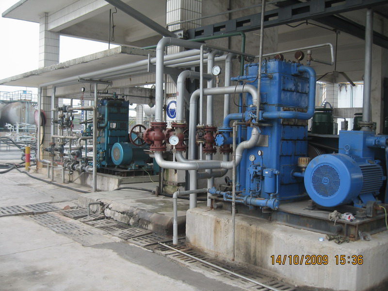 中石化茂名石化實(shí)華ZW-3/11-24型丙烯氣壓縮機(jī)